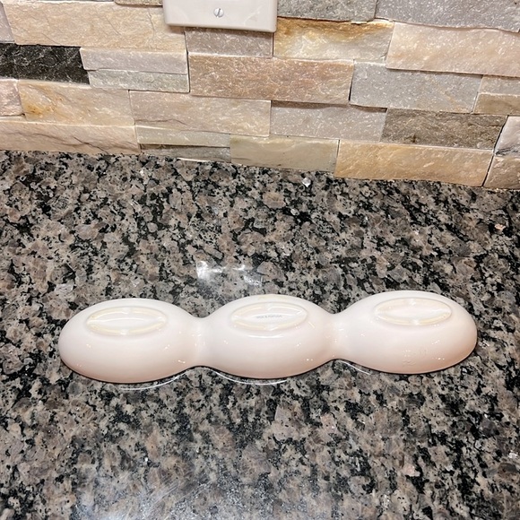 White porcelain condiment serving dish - Picture 2 of 6